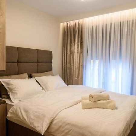 Perla Lux Apartmani Indija Buitenkant foto