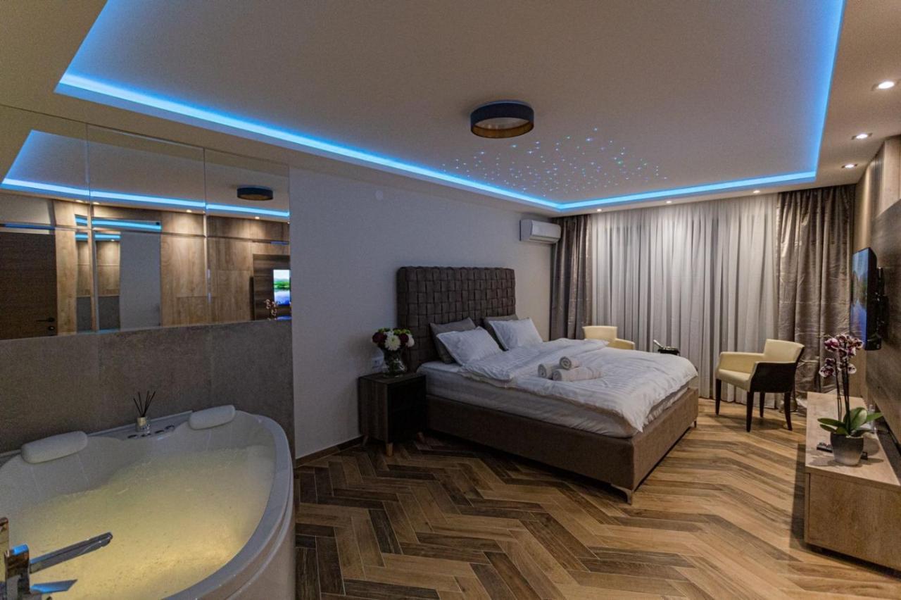 Perla Lux Apartmani Indija Buitenkant foto