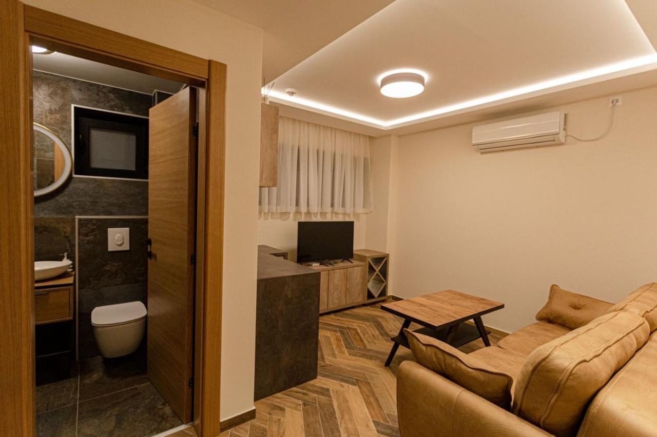 Perla Lux Apartmani Indija Buitenkant foto