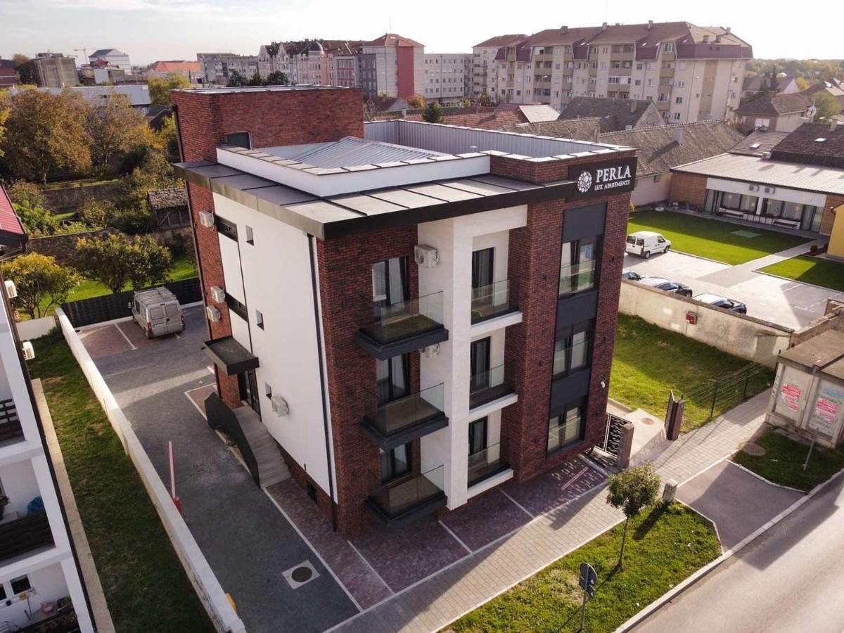 Perla Lux Apartmani Indija Buitenkant foto