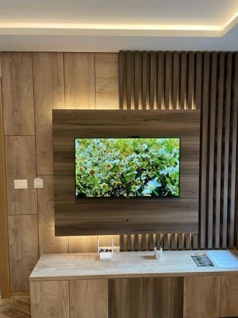 Perla Lux Apartmani Indija Buitenkant foto