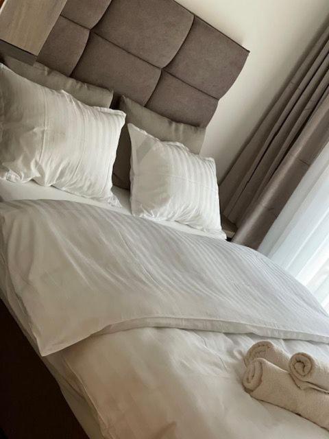 Perla Lux Apartmani Indija Buitenkant foto