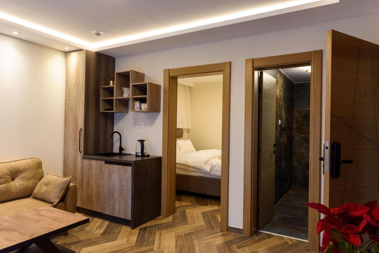 Perla Lux Apartmani Indija Buitenkant foto