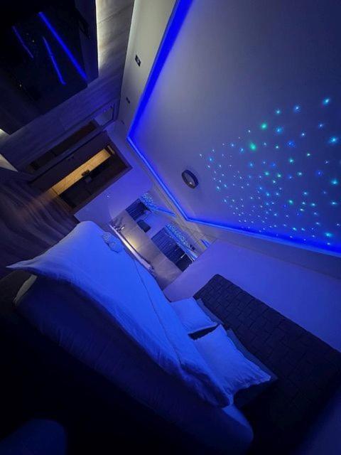 Perla Lux Apartmani Indija Buitenkant foto